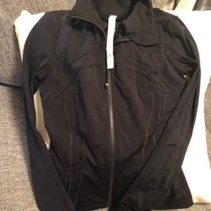 Lululemon Define Black Zip-up Size 4